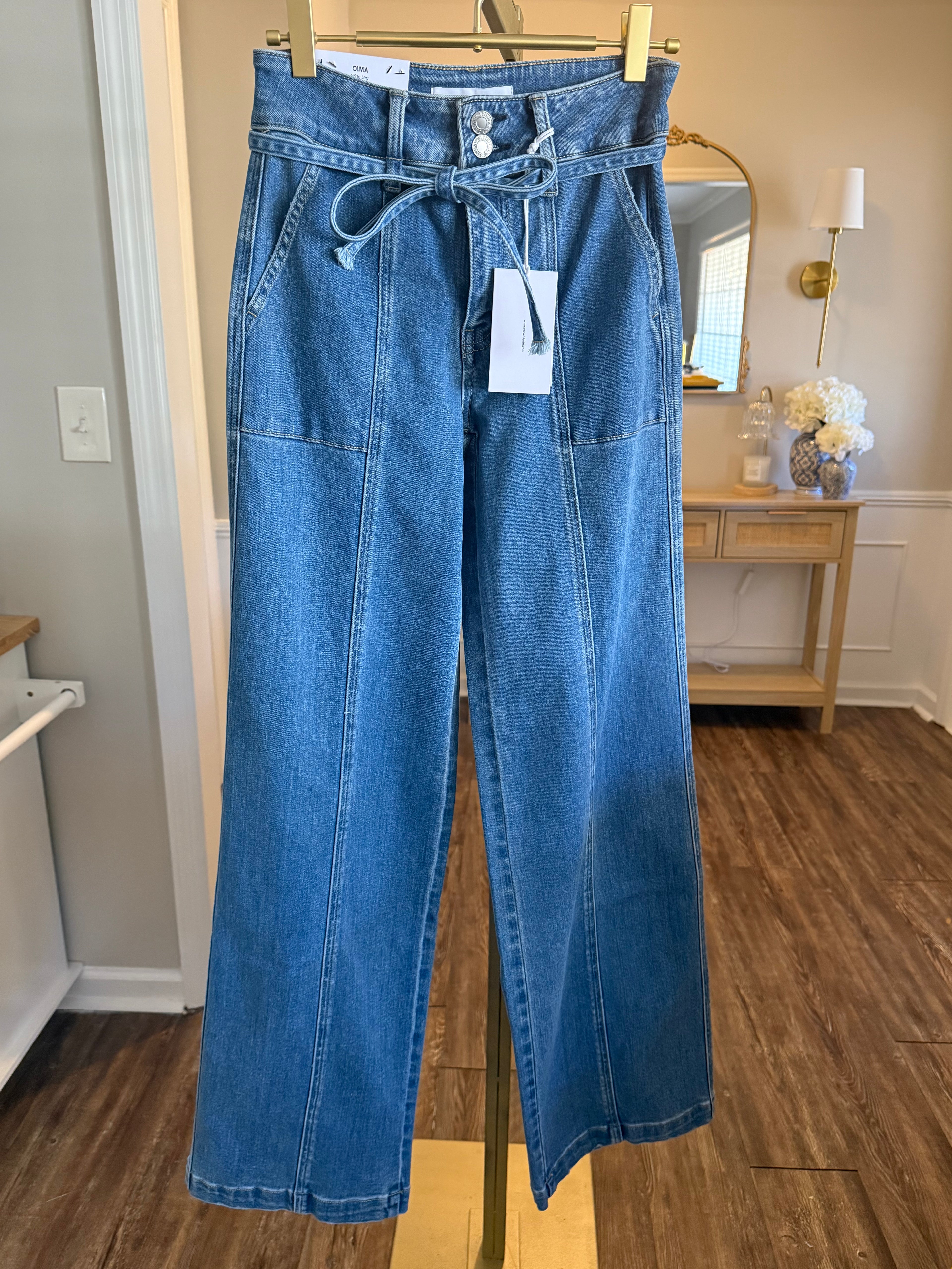 The Essential High Rise Jean