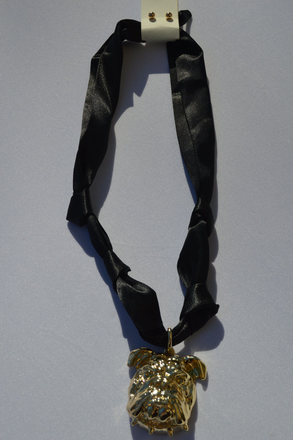 Bulldog Scarf Necklace - Black