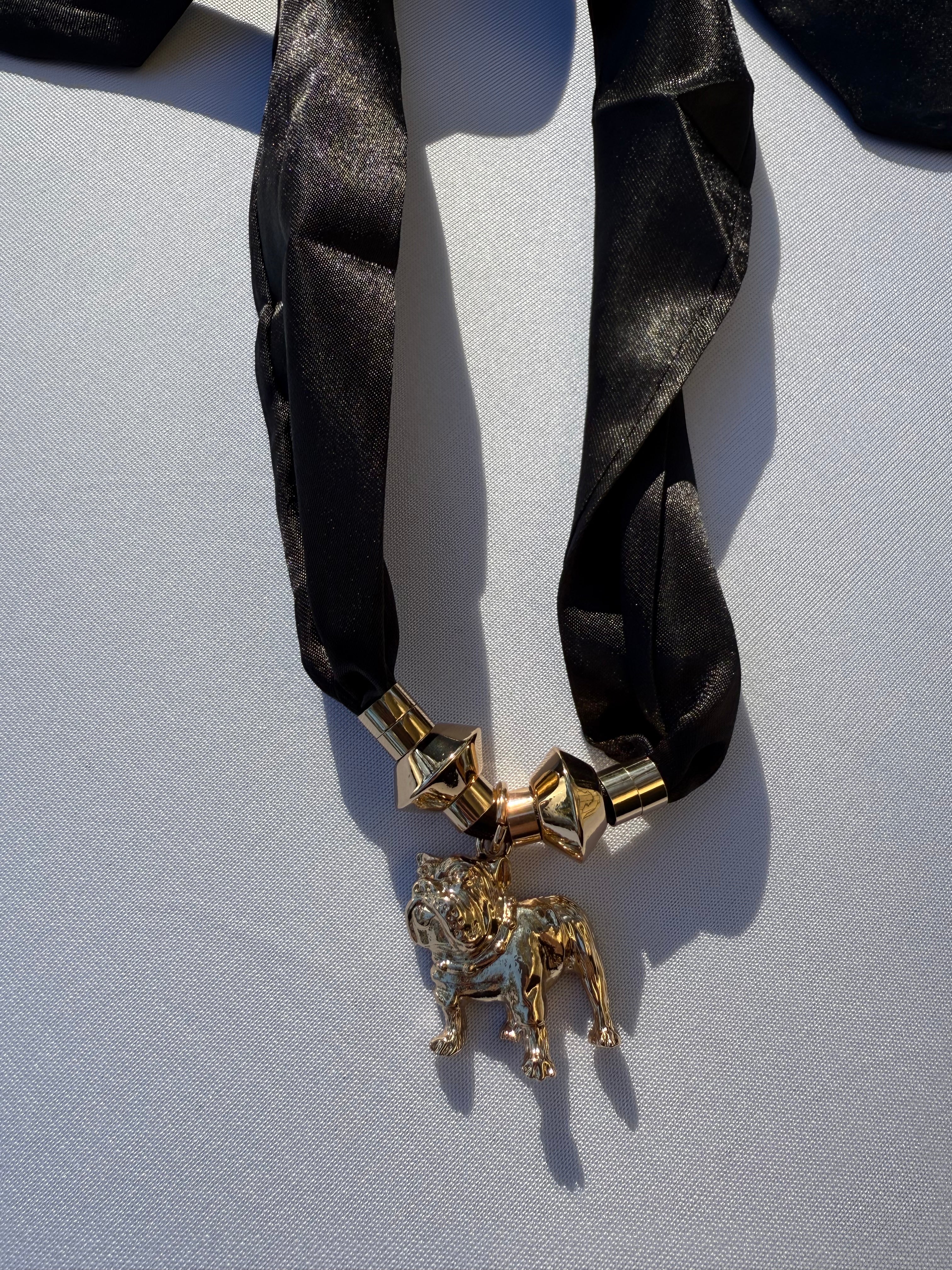 Small Bulldog Metal Scarf Necklace - Black